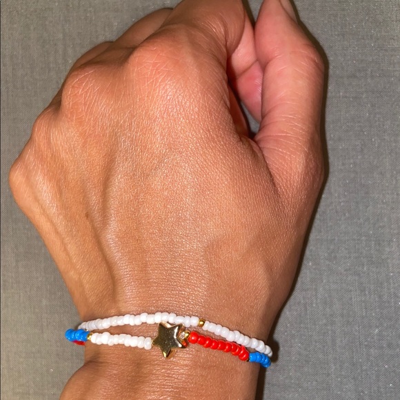 4th of July Seed Bead Gold Star Charm Bracelet Set - Picture 5 of 7